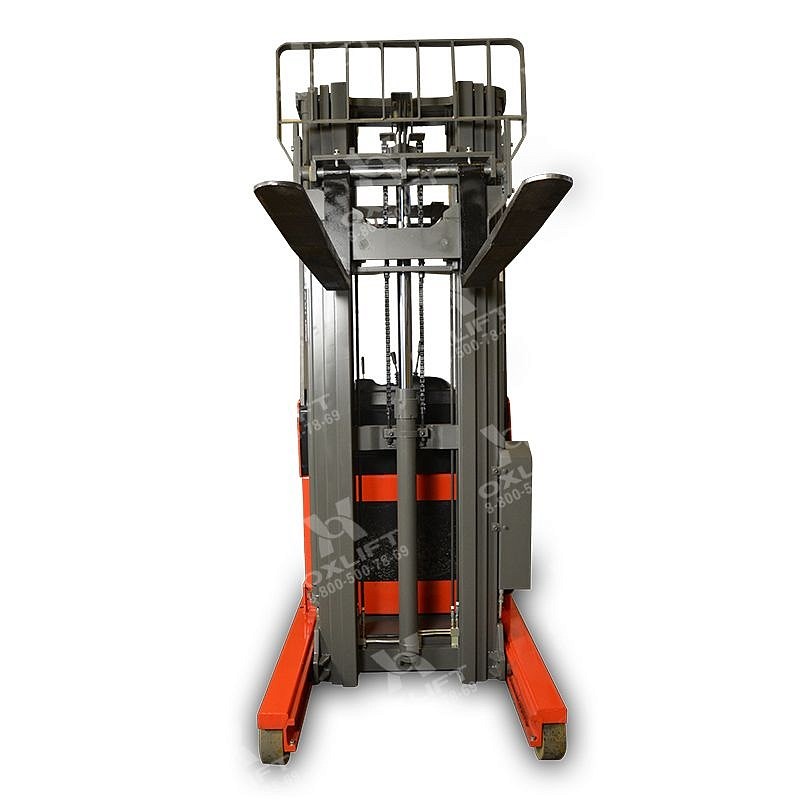 Фото 28 - Ричтраки с кабиной стоя MF12-35 OXLIFT.